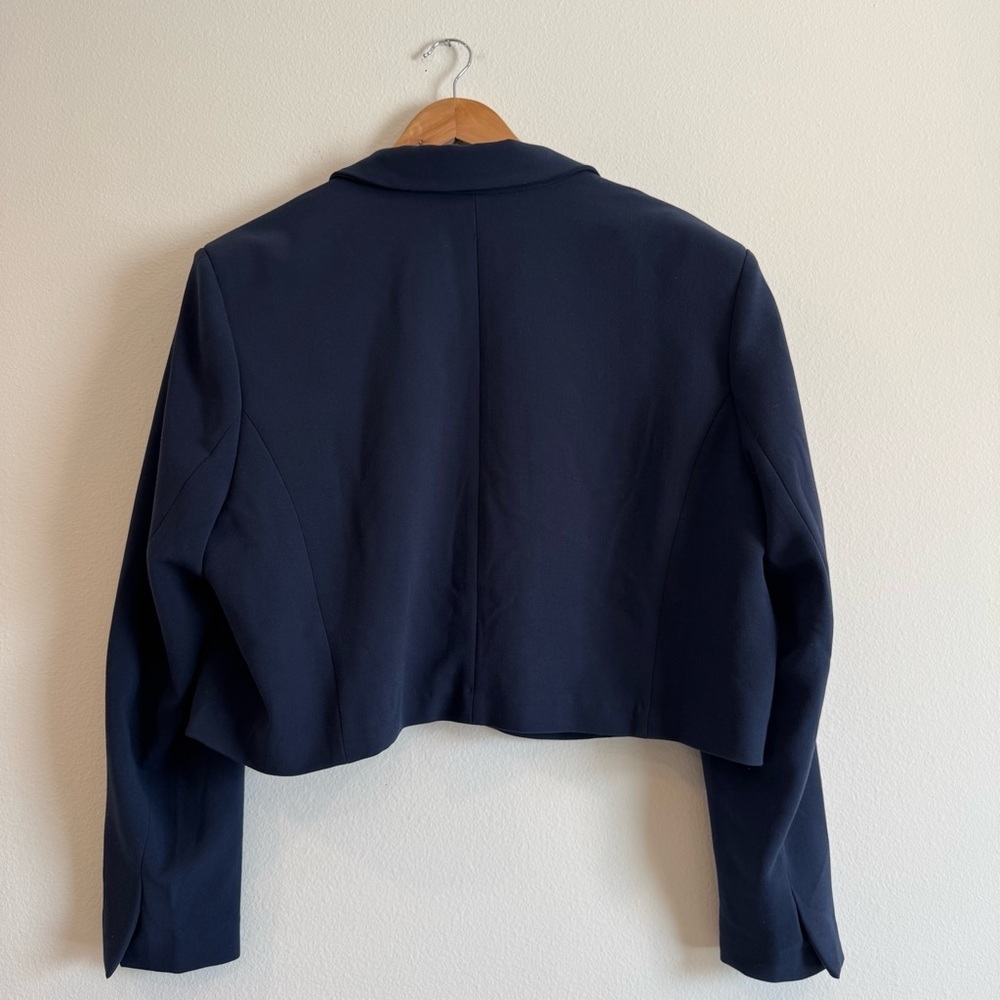 Abercrombie & Fitch Cropped One Button Blazer Chic Workwear XL - Picture 3 of 7